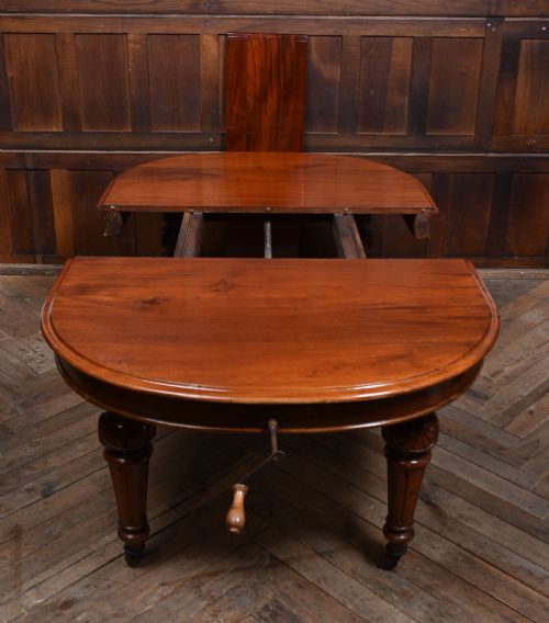 VICTORIAN MAHOGANY EXTENDING DINING TABLE - ADDITIONAL PHOTO 4