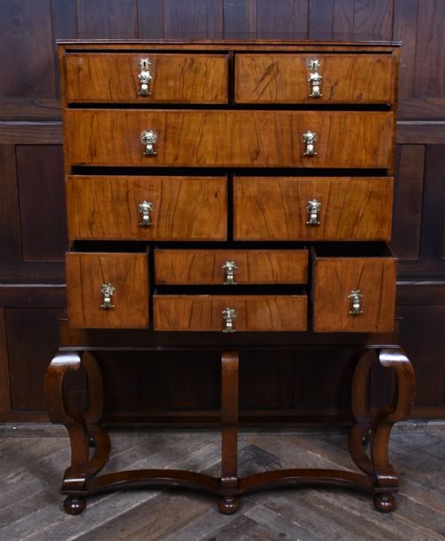 QUEEN ANNE WALNUT CHEST ON STAND - ADDITIONAL PHOTO 5