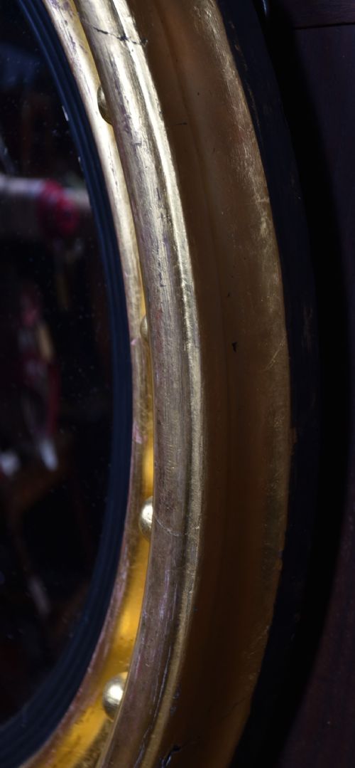 19TH CENTURY ROUND GILT CONVEX MIRROR - ADDITIONAL PHOTO 7
