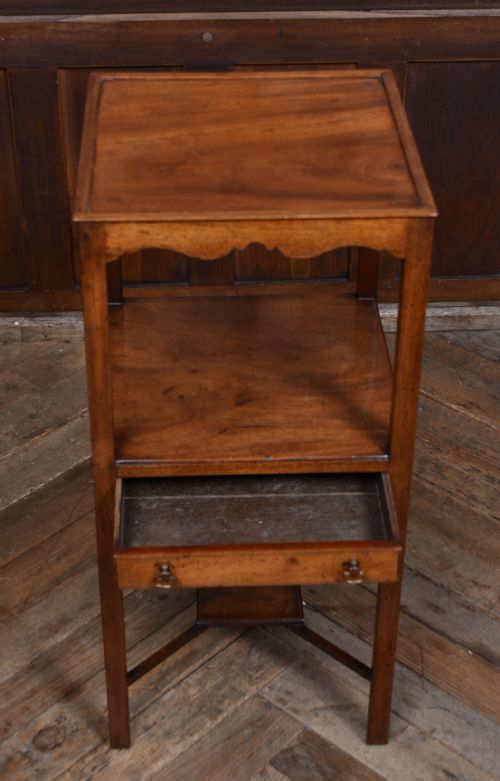 GEORGIAN MAHOGANY SIDE TABLE - ADDITIONAL PHOTO 5