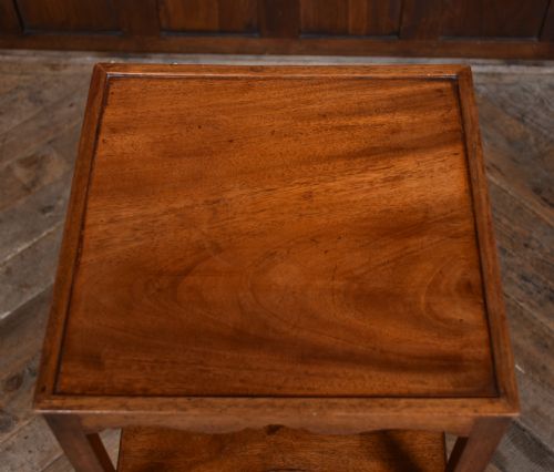 GEORGIAN MAHOGANY SIDE TABLE - ADDITIONAL PHOTO 9