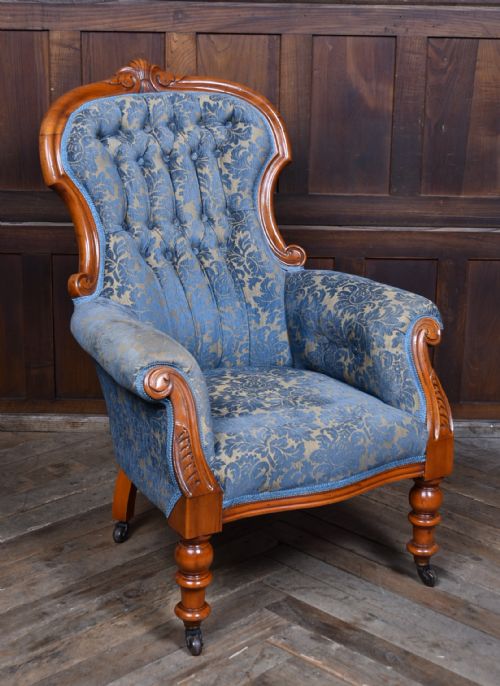 VICTORIAN MAHOGANY ARMCHAIR - ADDITIONAL PHOTO 1