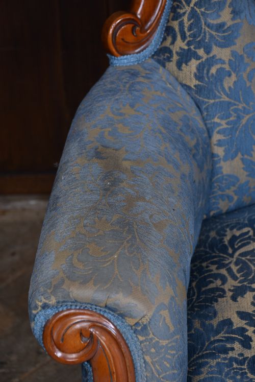 VICTORIAN MAHOGANY ARMCHAIR - ADDITIONAL PHOTO 5
