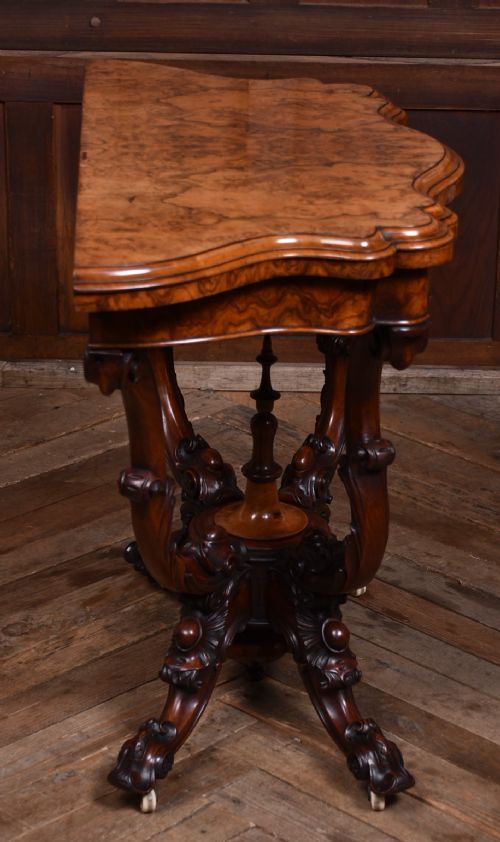 VICTORIAN BURR WALNUT FOLDOVER GAMES TABLE - ADDITIONAL PHOTO 9