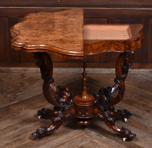 VICTORIAN BURR WALNUT FOLDOVER GAMES TABLE - ADDITIONAL PHOTO 12