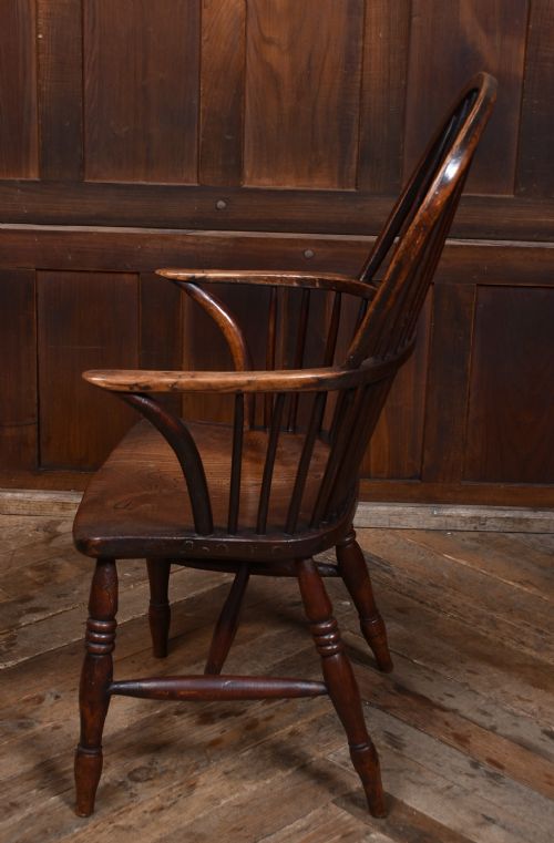 WHEELBACK ELM WINDSOR CHAIR - ADDITIONAL PHOTO 8