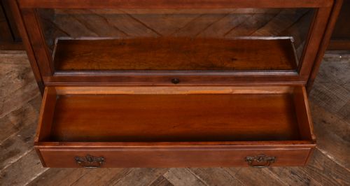 EDWARDIAN MAHOGANY SECTIONAL BOOKCASE - ADDITIONAL PHOTO 5