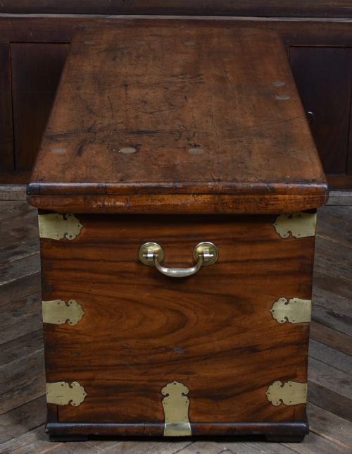 CAMPHOR WOOD BLANKET BOX - ADDITIONAL PHOTO 8