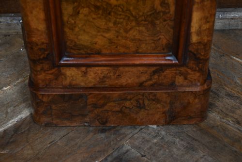 VICTORIAN BURR WALNUT POT CUPBOARD BEDSIDE CABINET - ADDITIONAL PHOTO 4