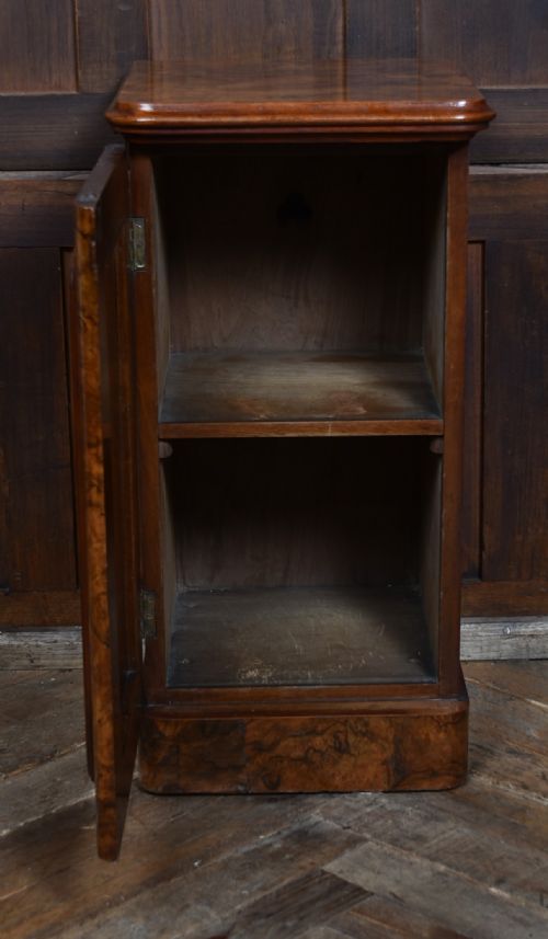 VICTORIAN BURR WALNUT POT CUPBOARD BEDSIDE CABINET - ADDITIONAL PHOTO 5