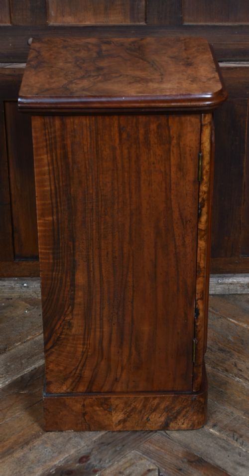 VICTORIAN BURR WALNUT POT CUPBOARD BEDSIDE CABINET - ADDITIONAL PHOTO 6
