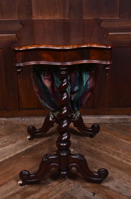 VICTORIAN ROSEWOOD WORK TABLE - ADDITIONAL PHOTO 9
