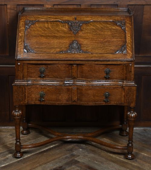 EDWARDIAN OAK BUREAU - ADDITIONAL PHOTO 1