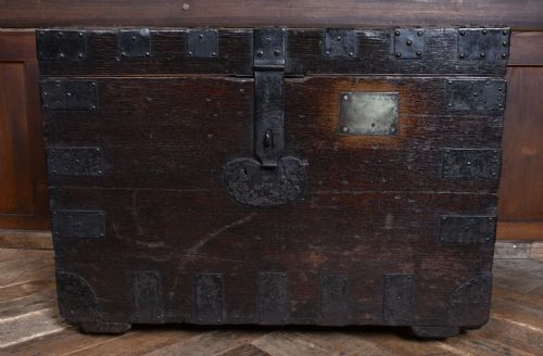 VICTORIAN IRON BOUND SILVER BOX - ADDITIONAL PHOTO 6