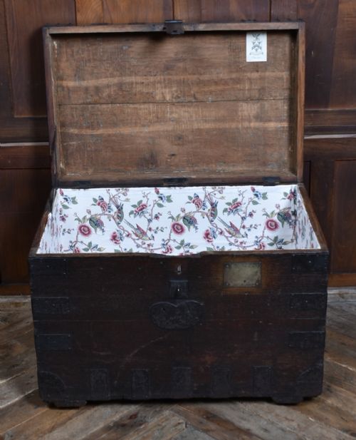 VICTORIAN IRON BOUND SILVER BOX - ADDITIONAL PHOTO 9
