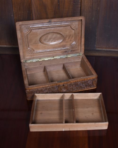 HANDCARVED ANGLOINDIAN WOODEN TRINKET BOX - ADDITIONAL PHOTO 6
