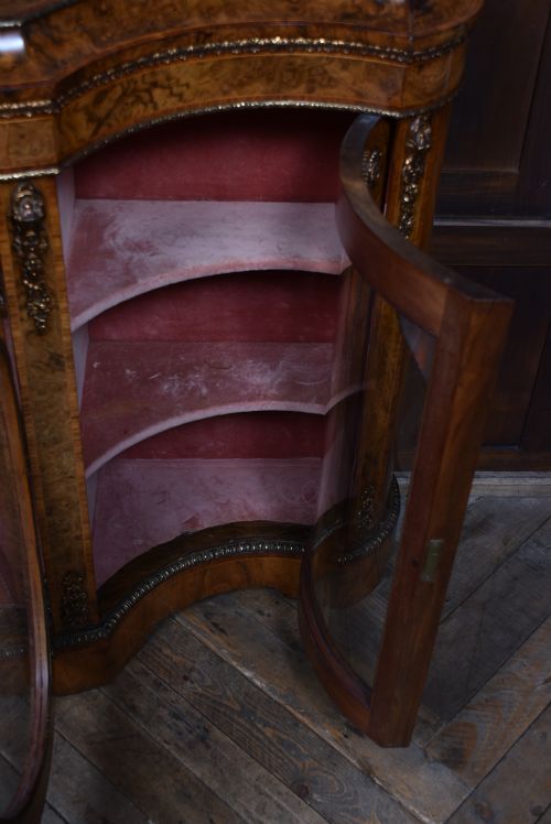 VICTORIAN WALNUT CREDENZA - ADDITIONAL PHOTO 8