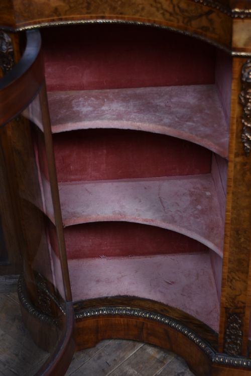 VICTORIAN WALNUT CREDENZA - ADDITIONAL PHOTO 10