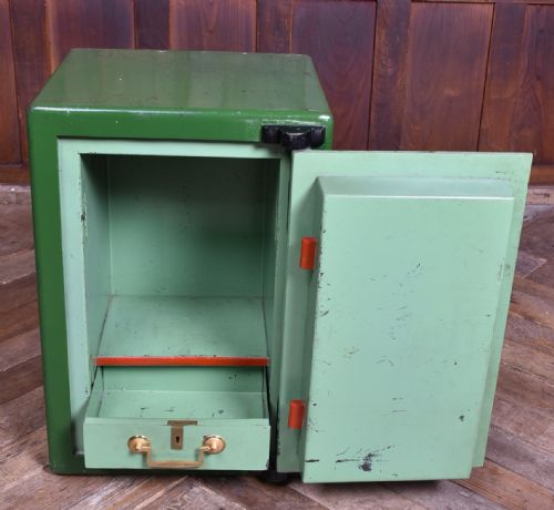 EDWARDIAN SAFE BY AP JORDAN CO - ADDITIONAL PHOTO 9