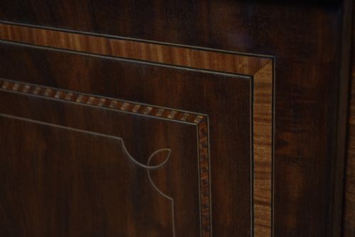 EDWARDIAN MAHOGANY BREAKFRONT BOOKCASE - ADDITIONAL PHOTO 9