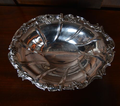 WALKER HALL SILVER BASKET - ADDITIONAL PHOTO 10