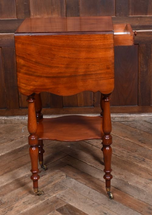 VICTORIAN MAHOGANY DROPLEAF TABLE - ADDITIONAL PHOTO 4
