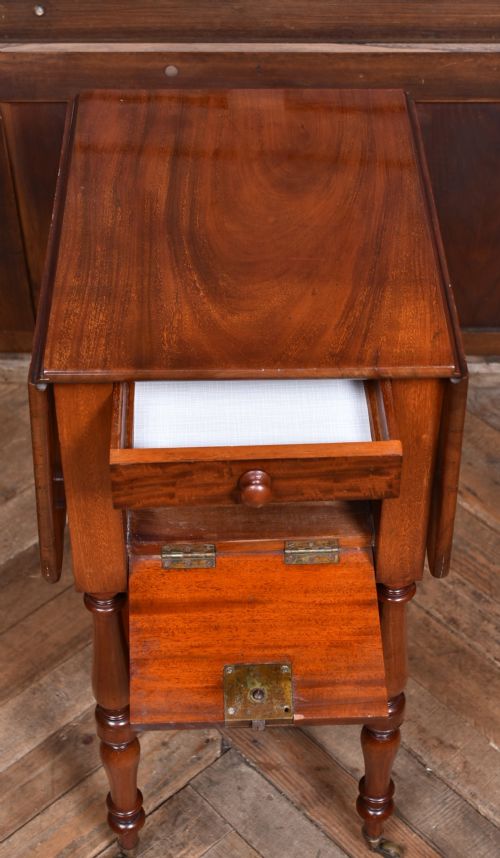 VICTORIAN MAHOGANY DROPLEAF TABLE - ADDITIONAL PHOTO 6