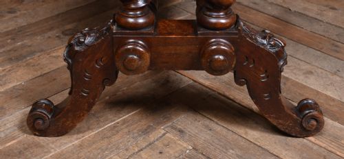 VICTORIAN OAK GREEN MAN TABLE - ADDITIONAL PHOTO 13