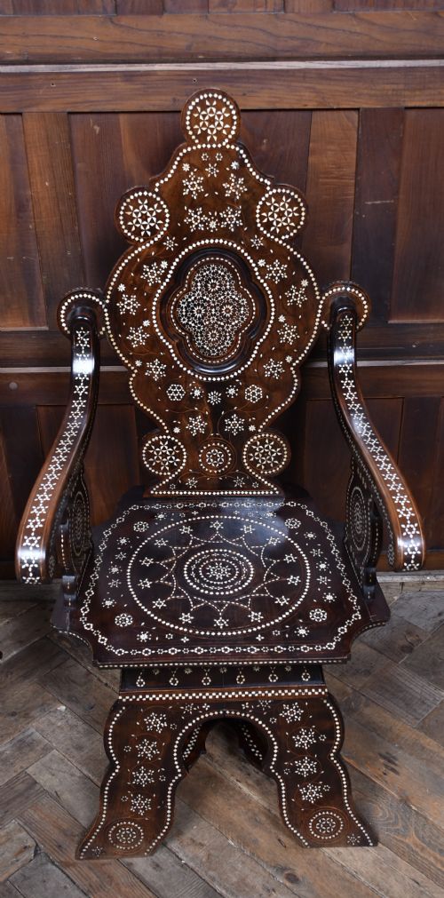 PAIR OF ISLAMIC CHAIRS - ADDITIONAL PHOTO 2