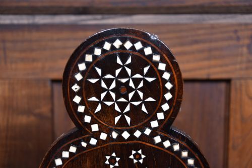PAIR OF ISLAMIC CHAIRS - ADDITIONAL PHOTO 4