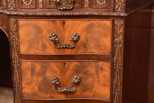 WARING AND GILLOWS KNEE HOLE DESK - ADDITIONAL PHOTO 2