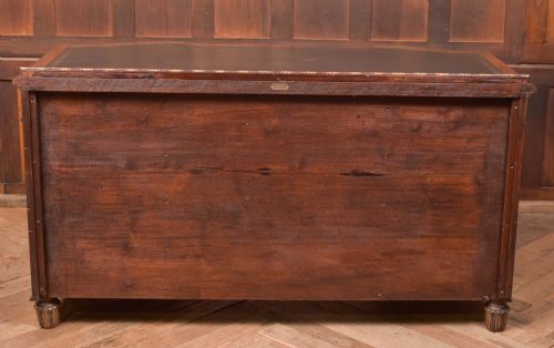 WARING AND GILLOWS KNEE HOLE DESK - ADDITIONAL PHOTO 17