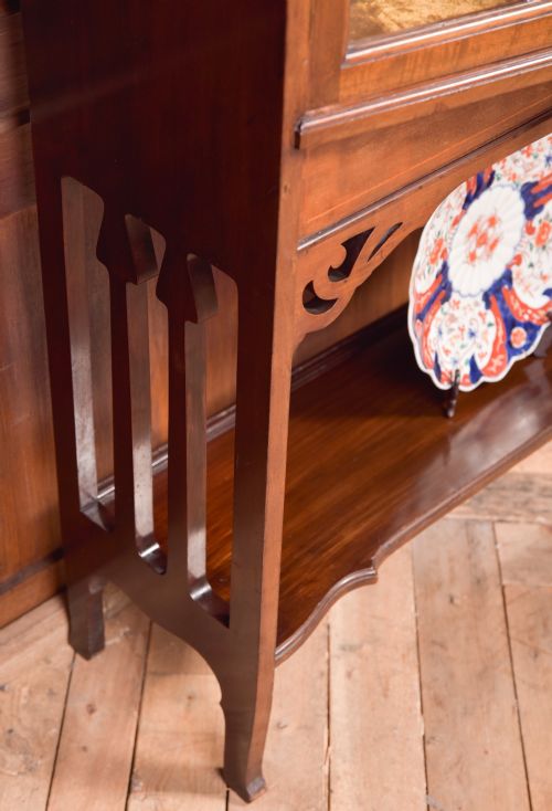 ART NOUVEAU MAHOGANY DISPLAY CABINET - ADDITIONAL PHOTO 13