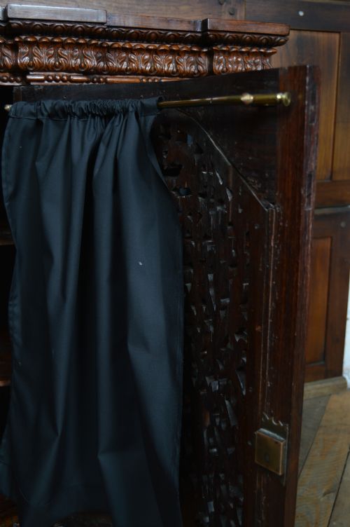 VICTORIAN PADOUK CARVED SIDEBOARD - ADDITIONAL PHOTO 14