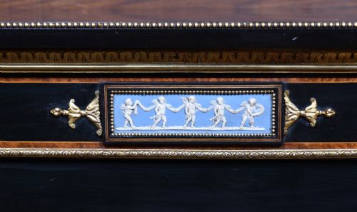 VICTORIAN EBONIZED AMBOYNA BREAKFRONT CREDENZA - ADDITIONAL PHOTO 5