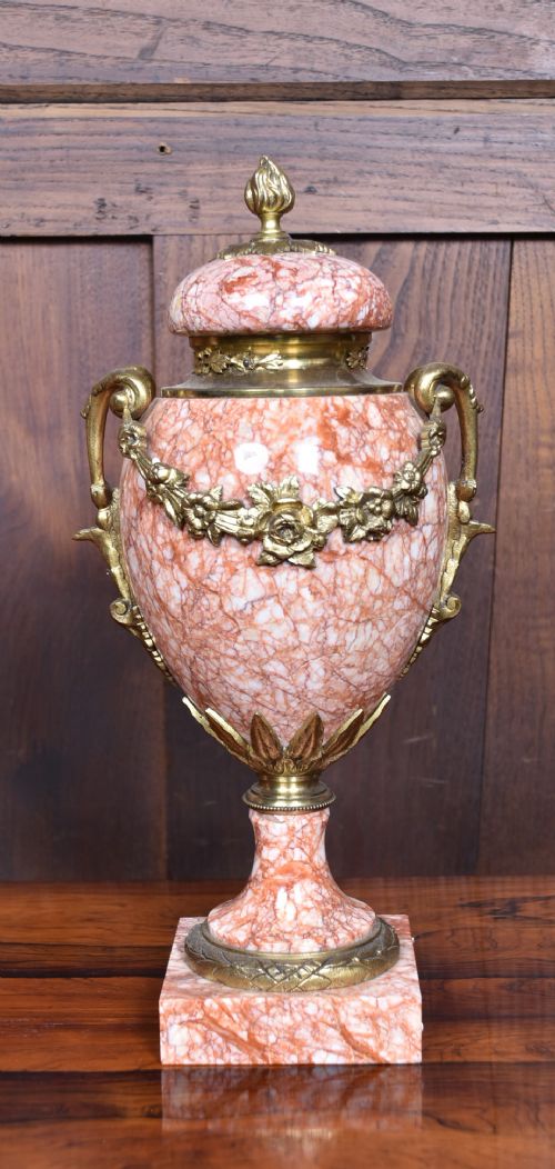 PAIR OF FRENCH PINK MARBLE CASSOLETTES URNS - ADDITIONAL PHOTO 2