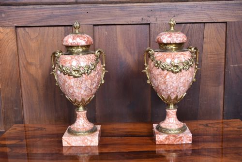 PAIR OF FRENCH PINK MARBLE CASSOLETTES URNS - ADDITIONAL PHOTO 11