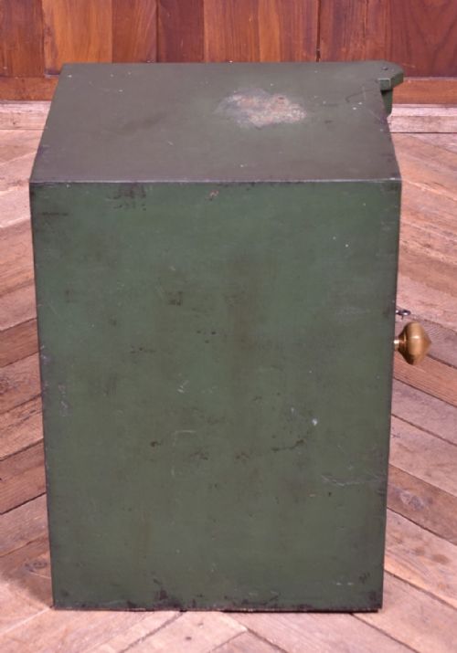 EDWARDIAN PRICE CO FIREPROOF SAFE - ADDITIONAL PHOTO 9