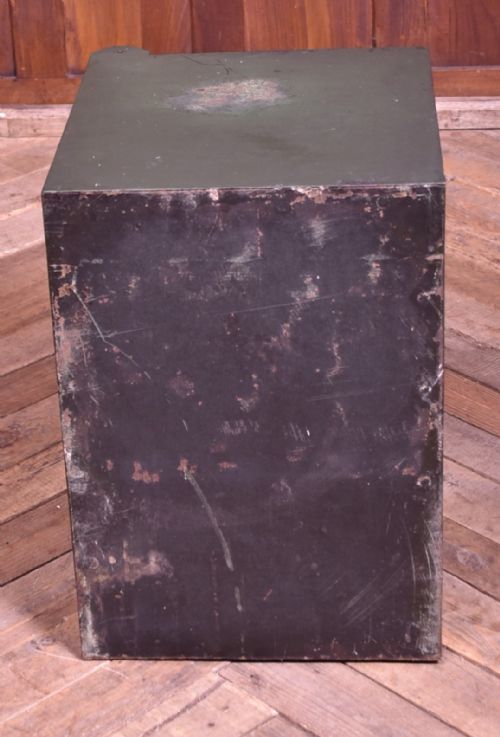 EDWARDIAN PRICE CO FIREPROOF SAFE - ADDITIONAL PHOTO 10