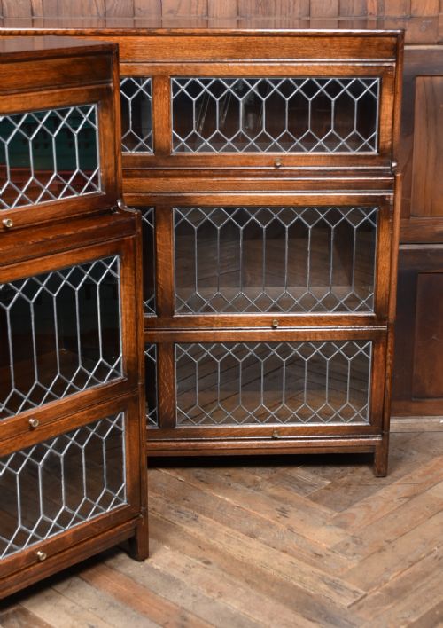 PAIR OF EDWARDIAN OAK BOOKCASES - ADDITIONAL PHOTO 3