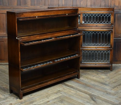 PAIR OF EDWARDIAN OAK BOOKCASES - ADDITIONAL PHOTO 5