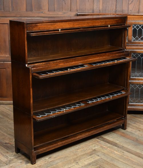 PAIR OF EDWARDIAN OAK BOOKCASES - ADDITIONAL PHOTO 6