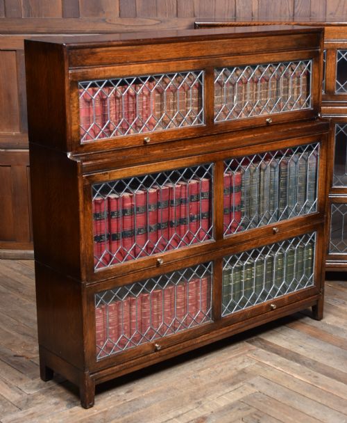 PAIR OF EDWARDIAN OAK BOOKCASES - ADDITIONAL PHOTO 9