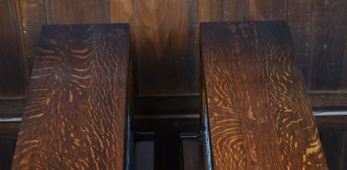PAIR OF EDWARDIAN OAK BOOKCASES - ADDITIONAL PHOTO 17