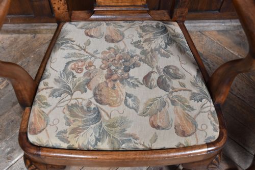 PAIR OF VICTORIAN WALNUT ARMCHAIRS - ADDITIONAL PHOTO 4