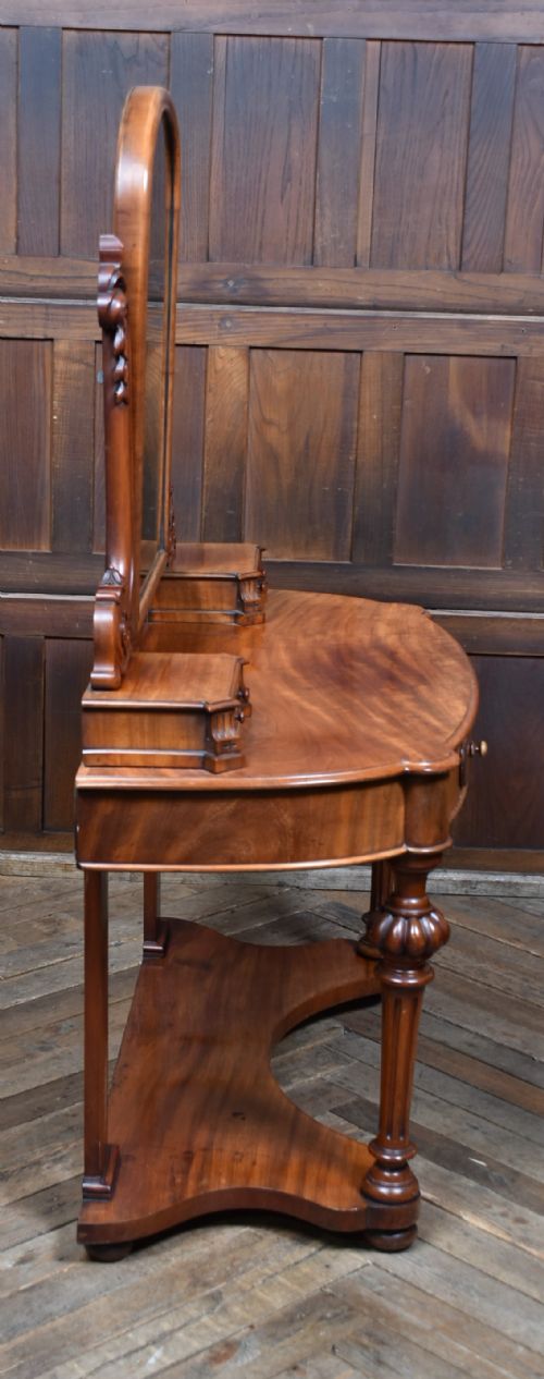 VICTORIAN MAHOGANY DRESSING TABLE - ADDITIONAL PHOTO 13
