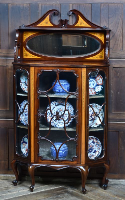 EDWARDIAN MAHOGANY DISPLAY CABINET - ADDITIONAL PHOTO 1