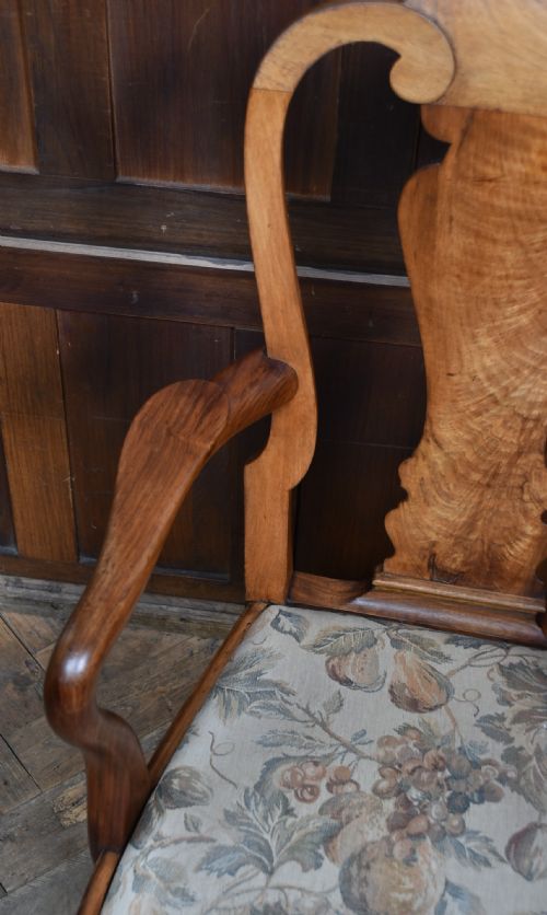 PAIR OF VICTORIAN WALNUT ARMCHAIRS - ADDITIONAL PHOTO 7