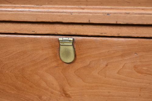 VICTORIAN PINE CHEST OF DRAWERS - ADDITIONAL PHOTO 4