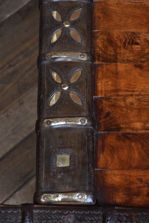 BULLOCK CART COFFEE TABLE - ADDITIONAL PHOTO 7